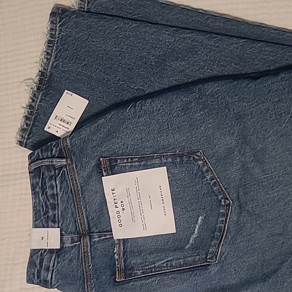 Good American Good Petite 90's Jean - Picture 2 of 4